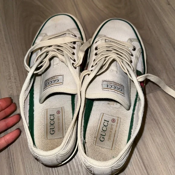 Gucci White and Green Sneakers - Picture 4 of 7
